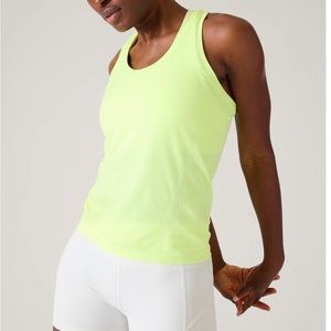 Athleta Momentum seamless tank - Magenta (not yellow)